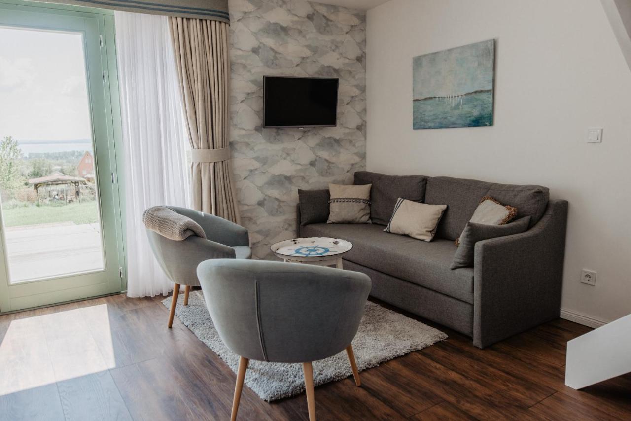 Vila Cukormadar Vendeghaz Lovas Exteriér fotografie